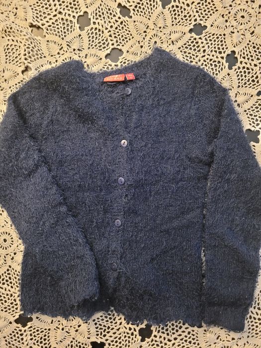 Dziewczynka rozm 134 sweterek rozpinany