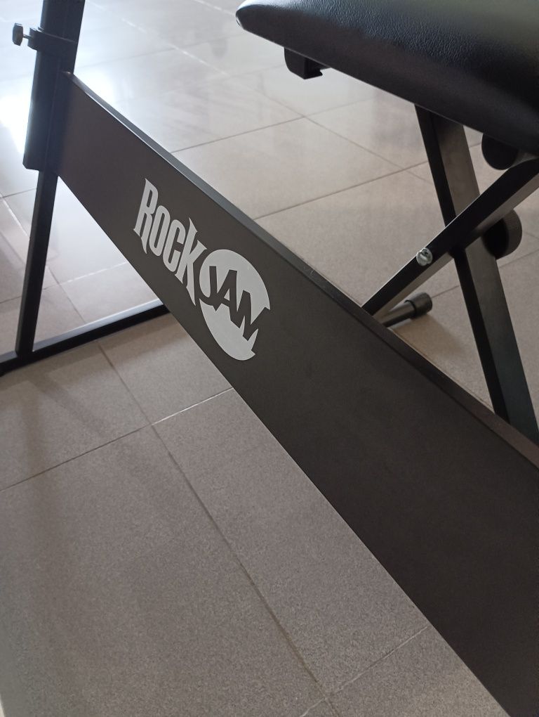Piano multifunções