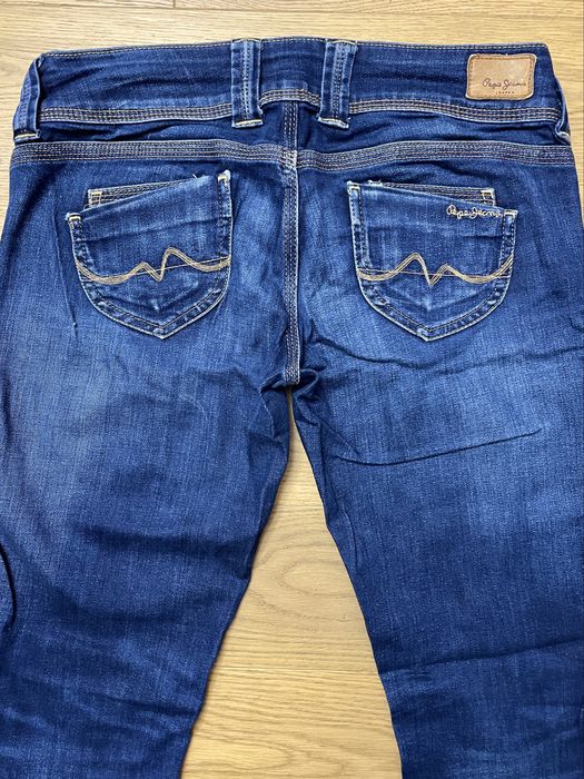 Pepe Jeans London Venus W28/L30 granatowe niski stan prosta nogawka