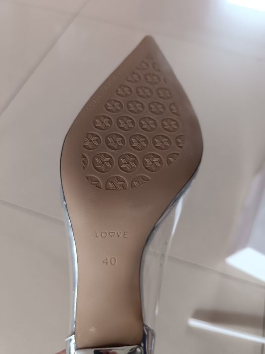 Szpilki buty damskie transparentne srebrne roz 40