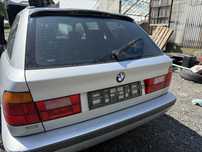 Tylna klapa kombi bez rdzy BMW E34 touring srebrna