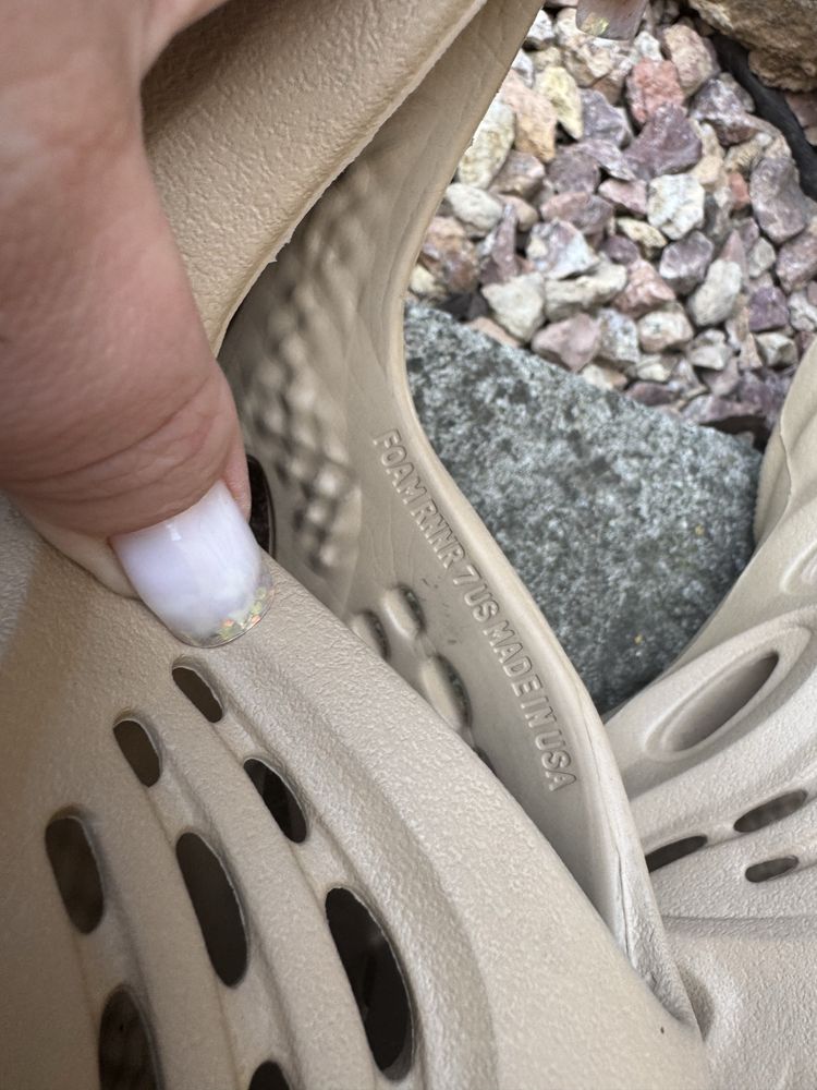 Adidas yeezy foam runner тапки