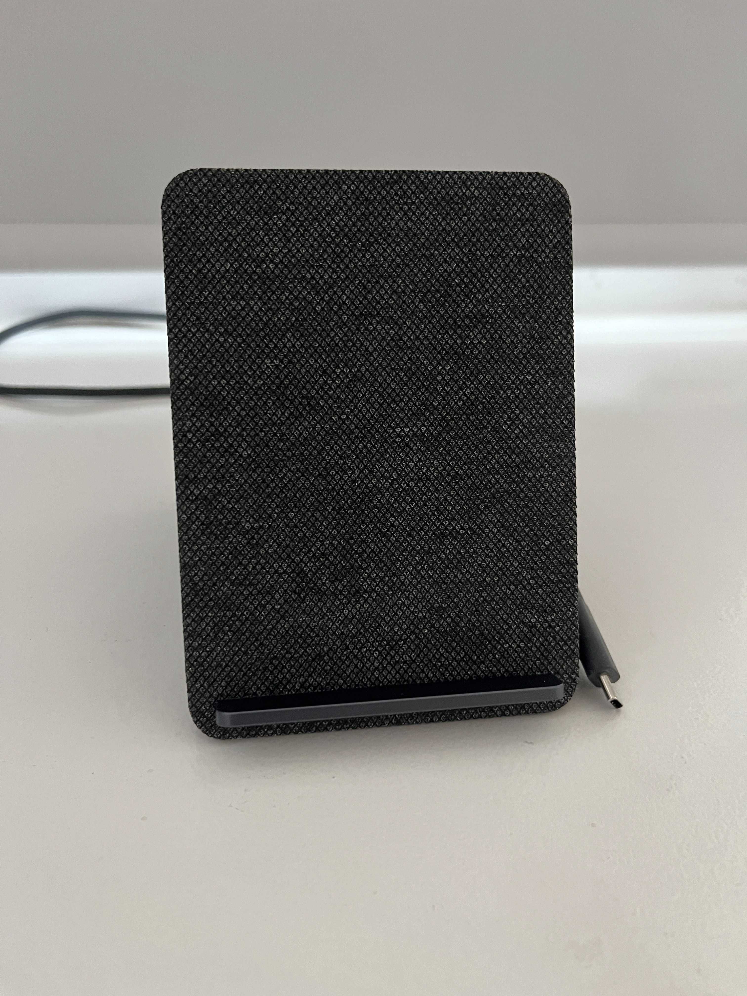 Stacja dockująca Dock Dell HD22Q Usb-c ładowarka Qi HDMI DisplayPort