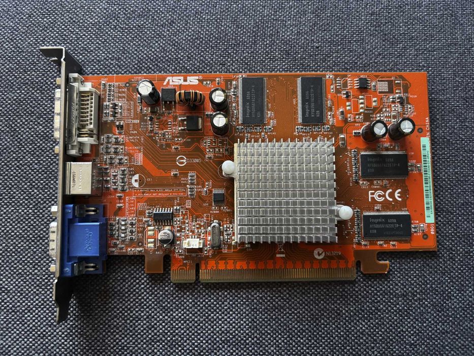 ASUS Radeon X550 256MB
