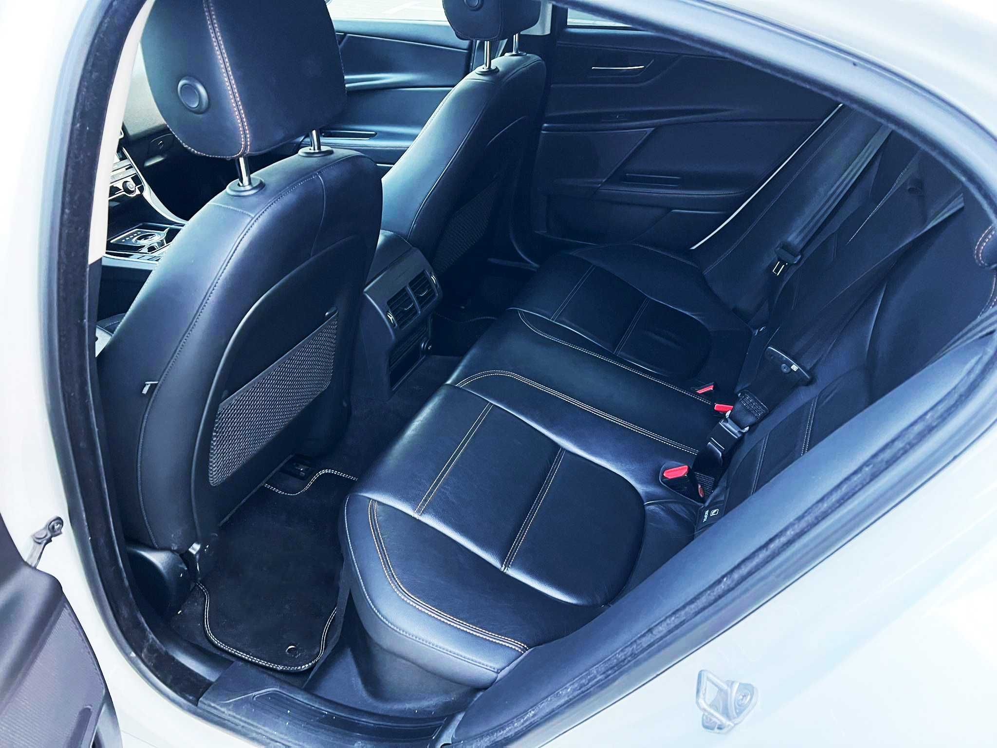 Jaguar XE do ślubu