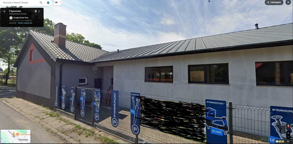 Bardzo ładny i zadbany obiekt w centrum Pęczniewa - Rynek 15.