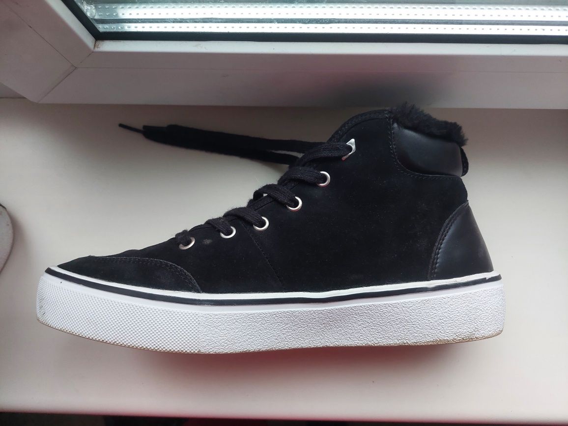 Високі жіночі кеди Skechers