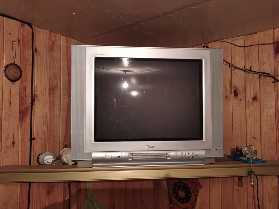 Продам телевізор LG