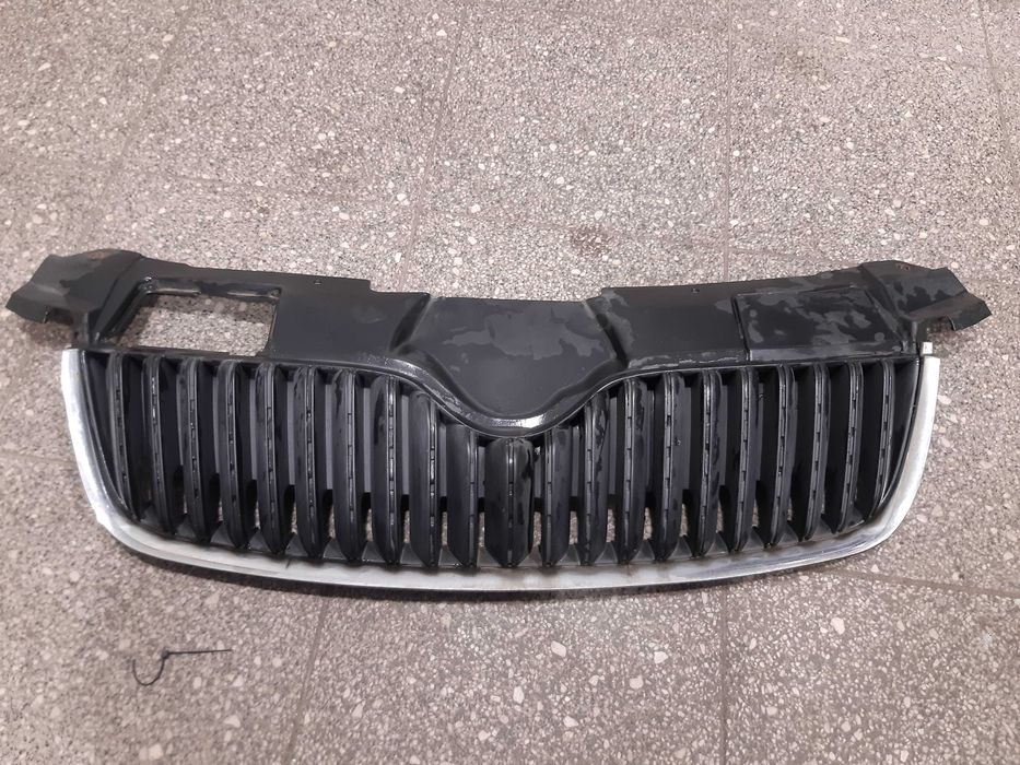 grill atrapa skoda fabia II 2007 - 2011