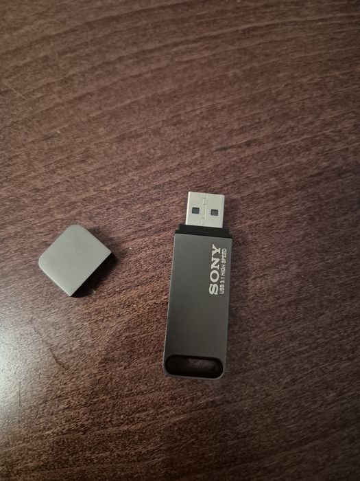 Nowy pendrive Sony 2 TB! Polecam