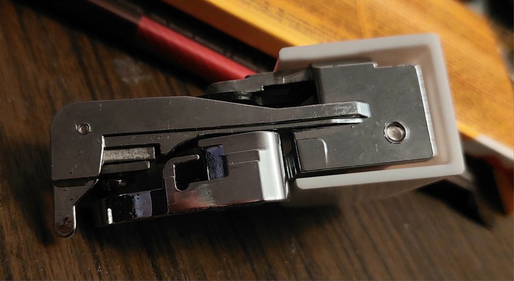 Швейная лапка-оверлок СУ-10