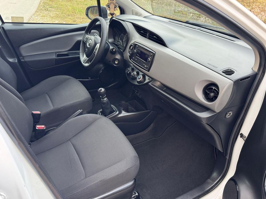 Toyota Yaris 1.5 VV-ti Benzyna