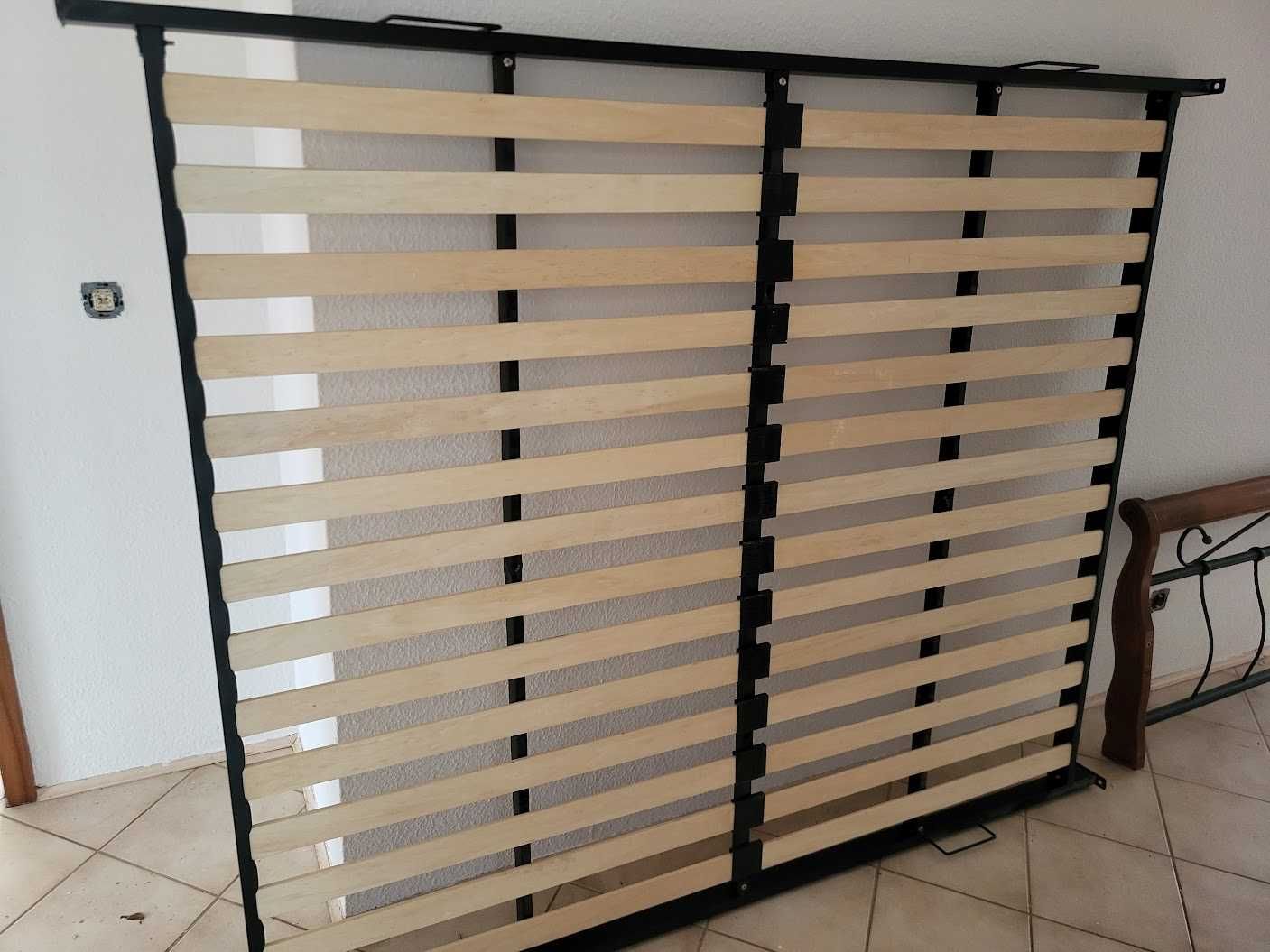 Sypialnia solidne łóżko sosnowe