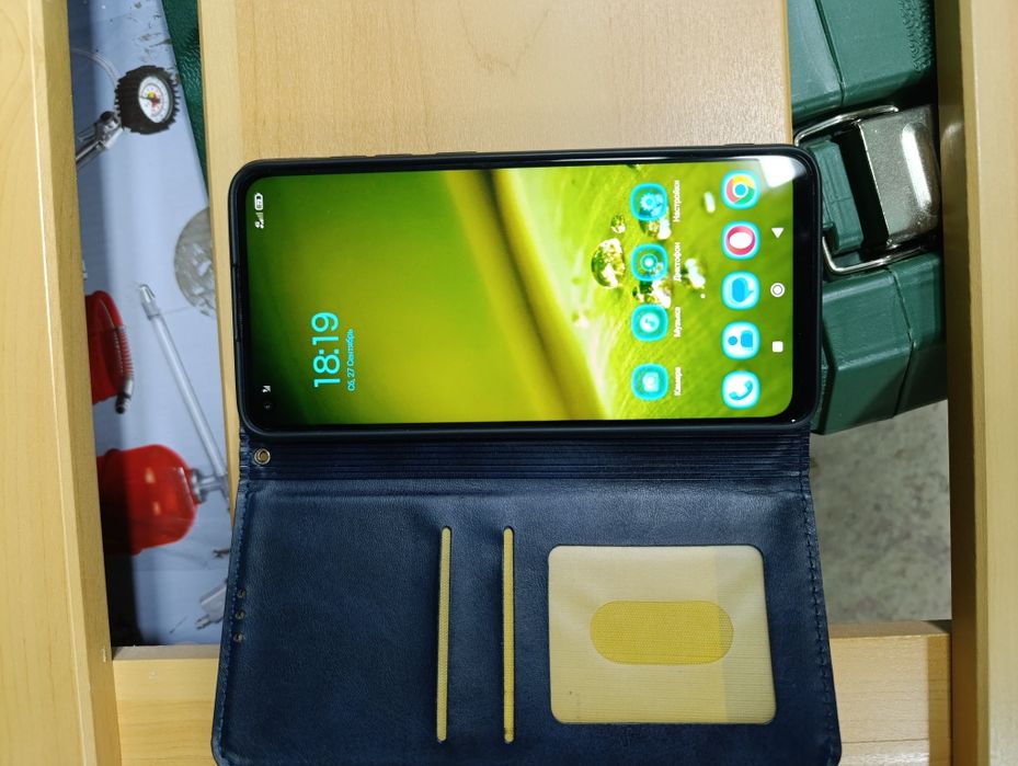 Смартфон Redmi Note 9