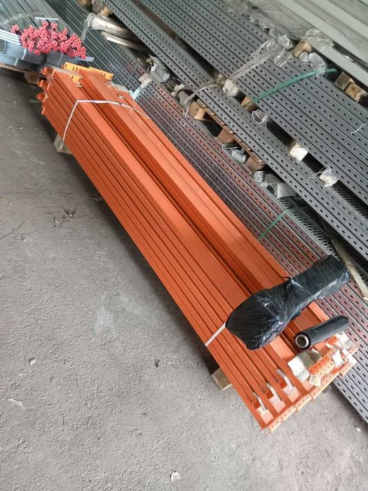 Стелажі. Траверси і рами Б/В та нові. Демонтаж-монтаж складів.