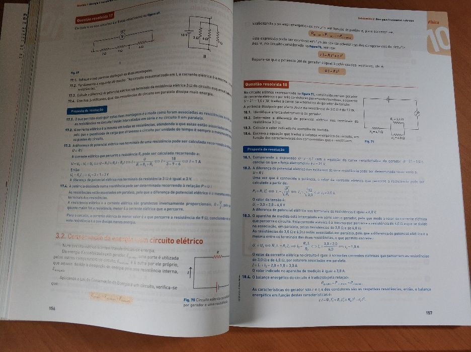 Livro Exames - Física e Química A 2017