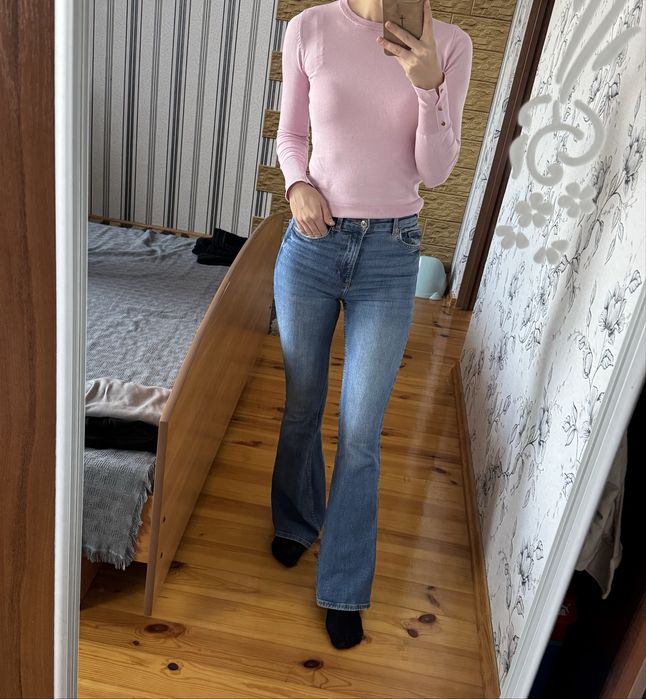 Джинси кльош Bershka