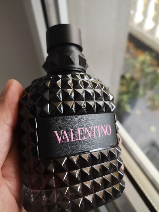 Valentino Born in Roma Intense