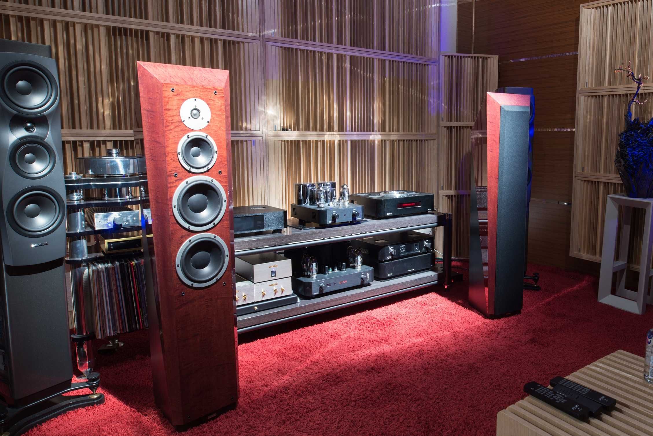 Dynaudio Sapphire 30th