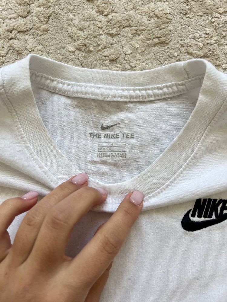 Футболка спортивна nike