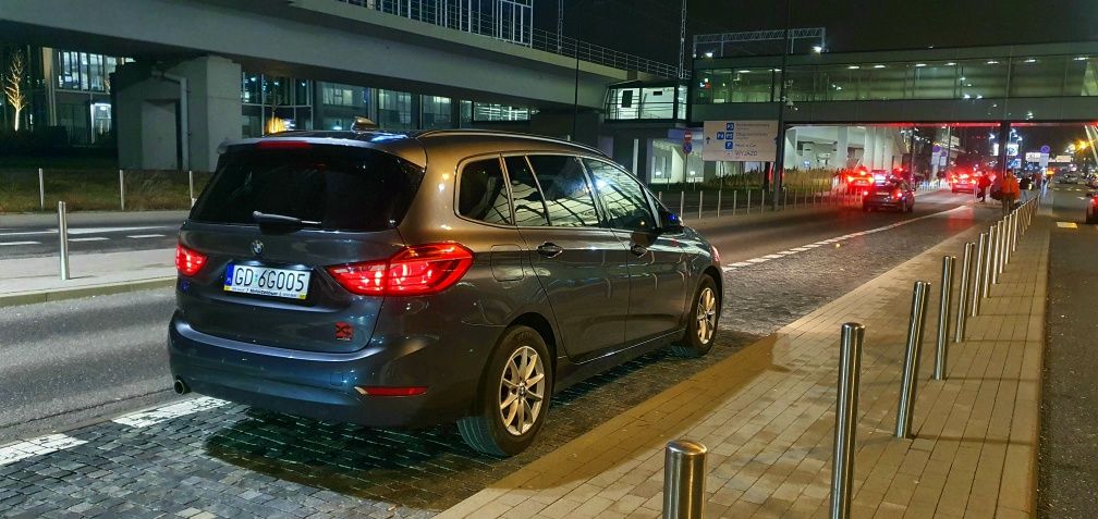 Bmw 2 GT 7 osobowe Najtańsza Wypozyczalnia , wynajem samochodów  ,