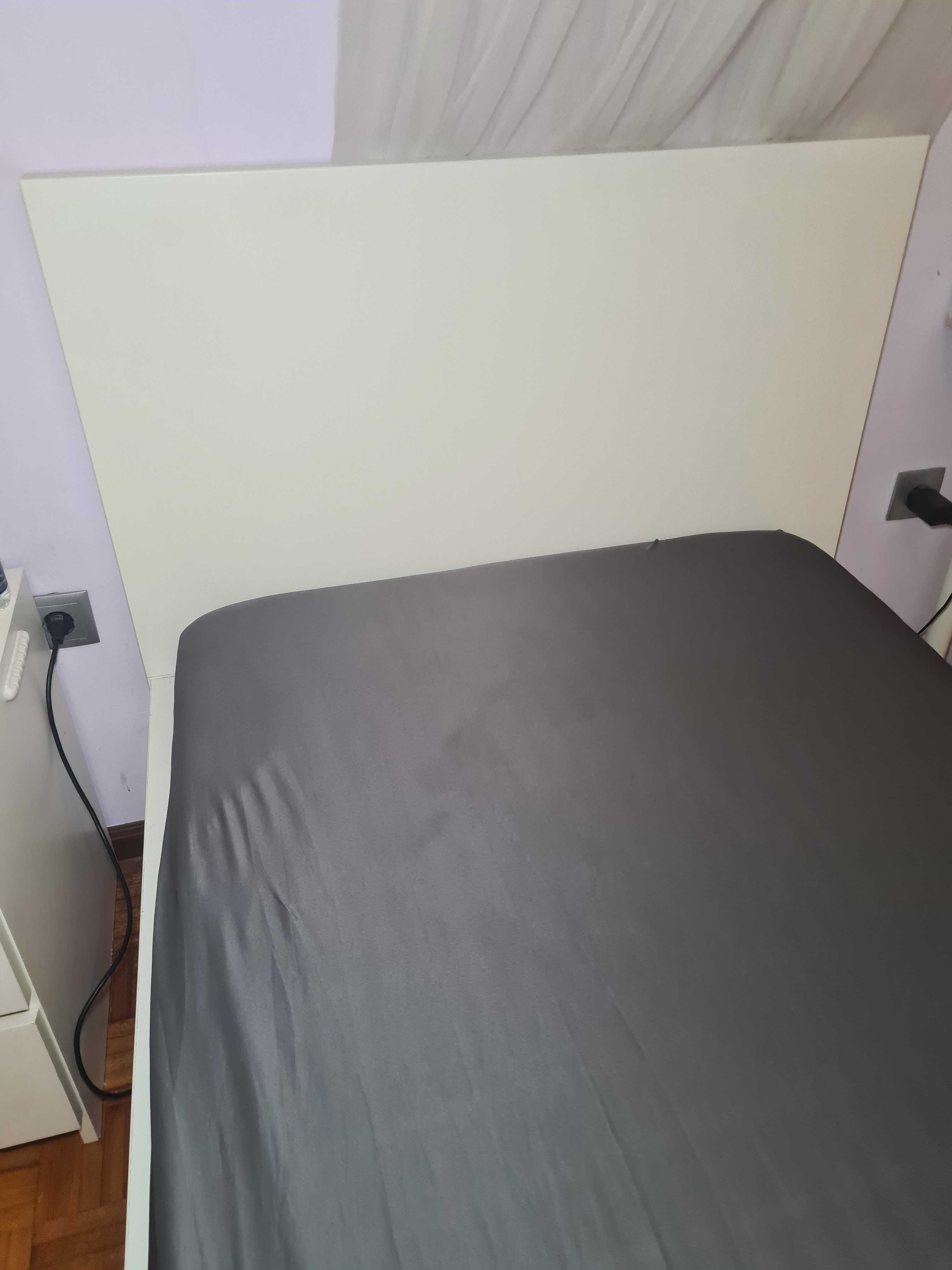 Cama solteiro Malm ikea