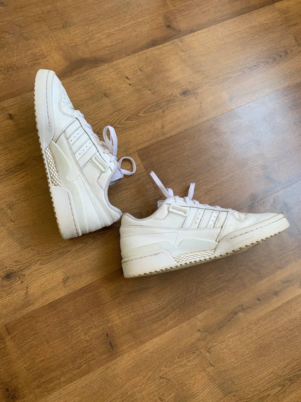 Adidas forum low 43p