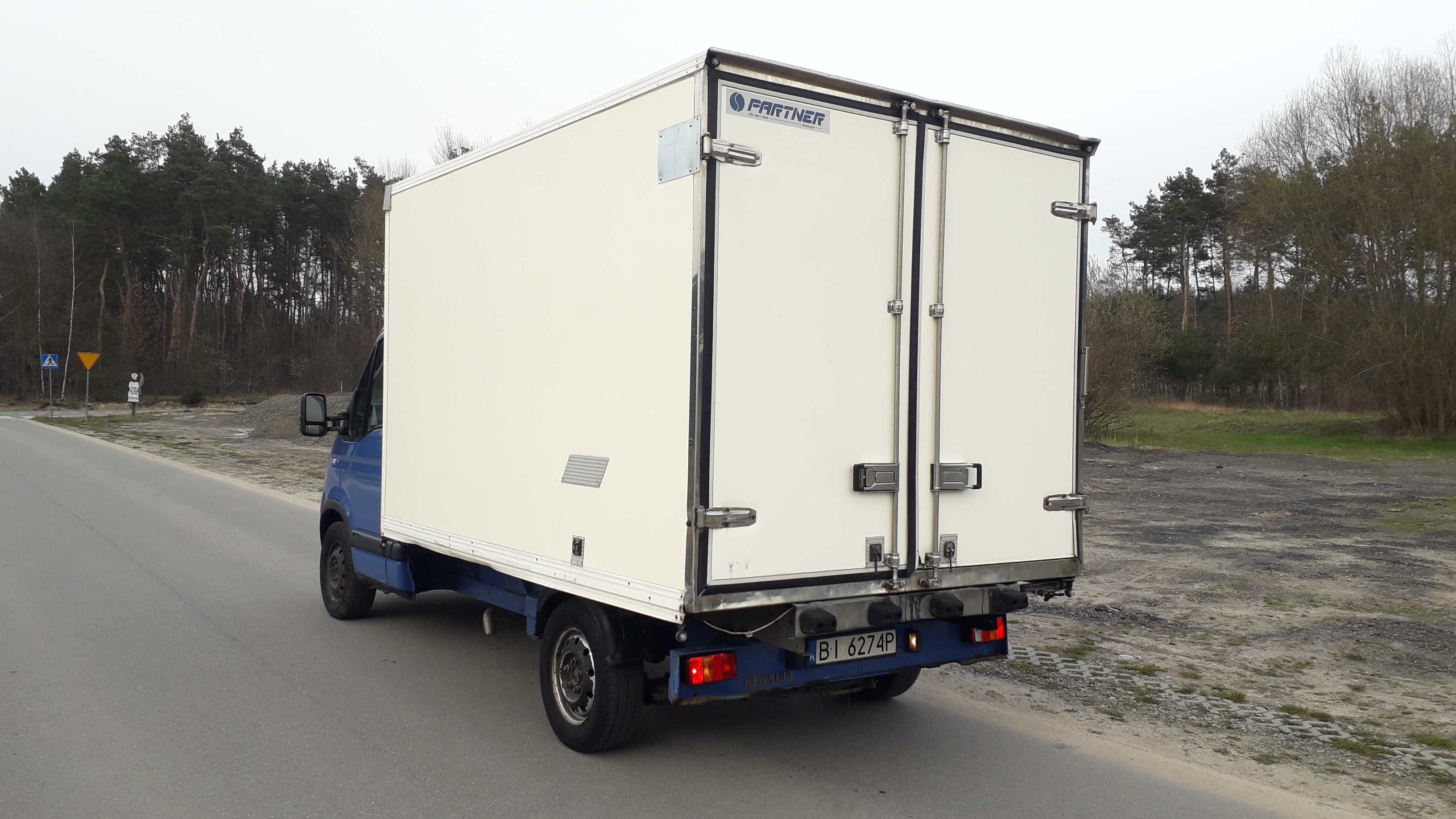 RENAULT MASTER 2.5dCI fakt VAT 23% chlodnia izoterma rama pod zabudowe