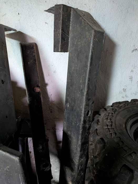 Zderzaki tylne do Land Rover