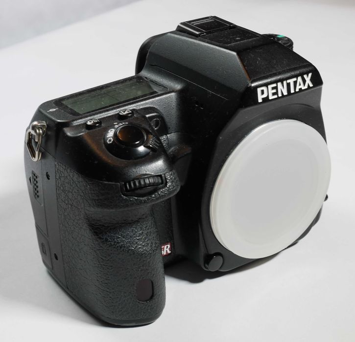 Aparat Pentax K-5 IIs, akcesoria, przebieg ok 40700 zdjęć