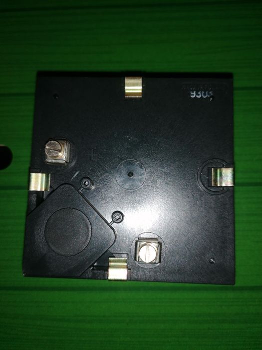 Voltomierz model EA19
