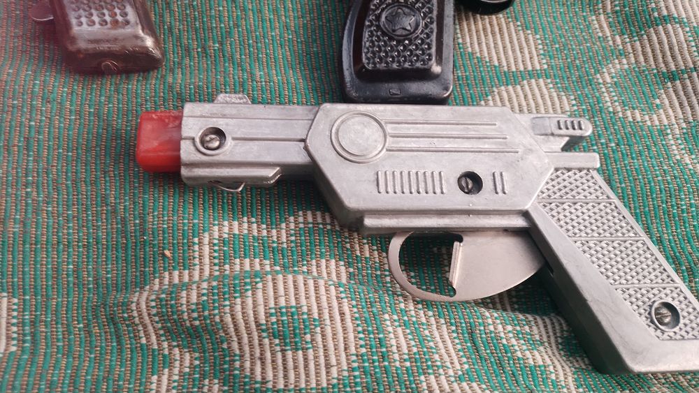Детские игрушки ссср пистолеты