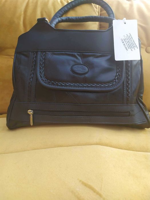 f4 Vera Pelle torebka 5541 skóra łatki czarna