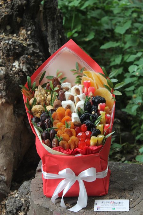 Съедобный букет. Букет из сухофруктов  Вкусный букет.фруктовый букет