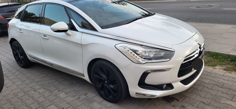 zderzak KWED biała perła Citroen DS5 2.0HDI 163KM