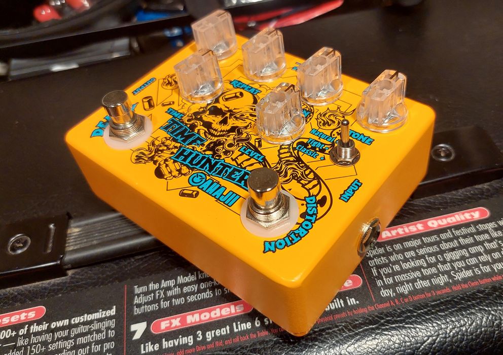Efekt gitarowy, kostka Delay & Distortion