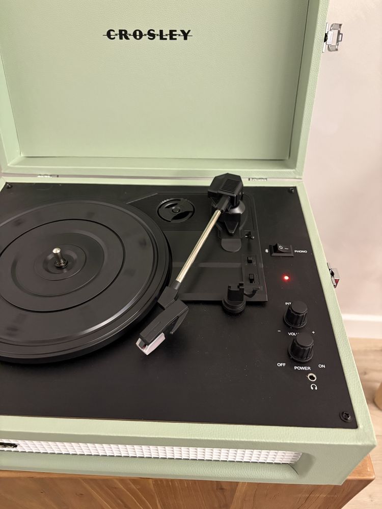 Gira discos Crosley Voyager