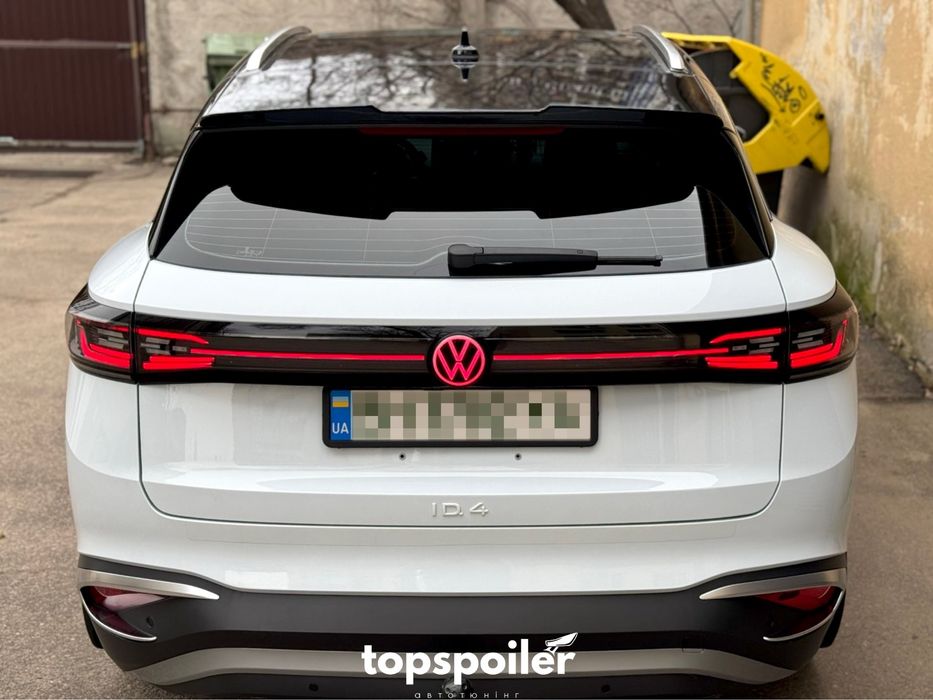 Спойлер багажника накладка лип сабля Volkswagen ID.4 стиль M4 (чорний)