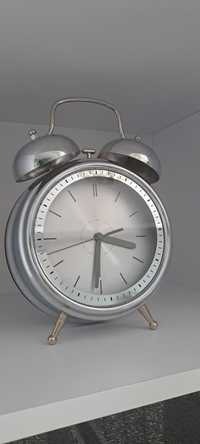 Srebrny zegar stojący budzik Home&You
