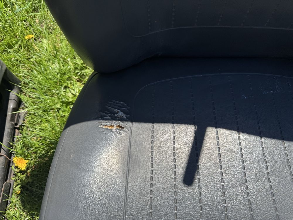Fotele siedzenia kanapa fiat 126p el elx
