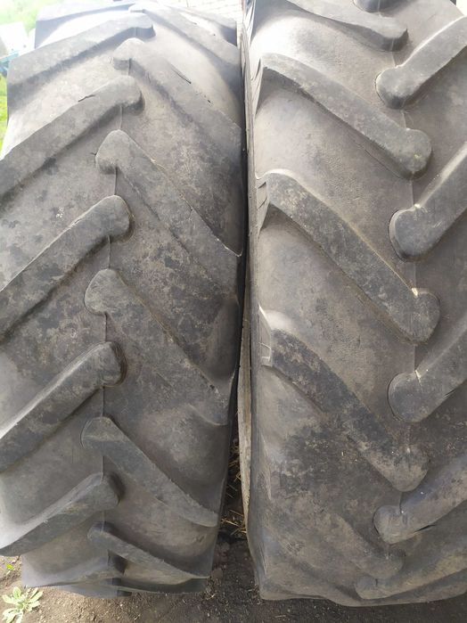 Продам б/у шины передние ЮМЗ,МТЗ 7,50-20 В-103 и задние 15,5-38