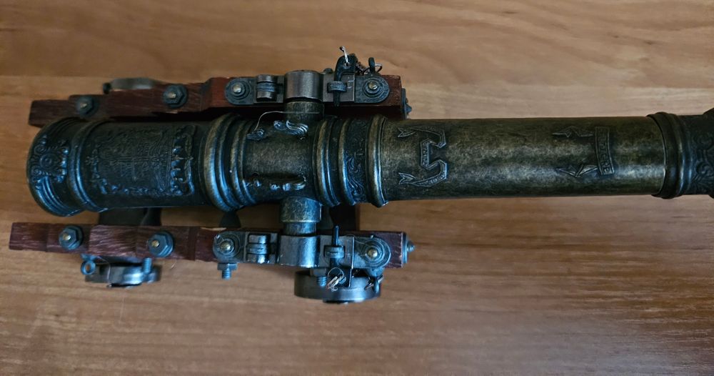 Unikatowa zapalniczka armata