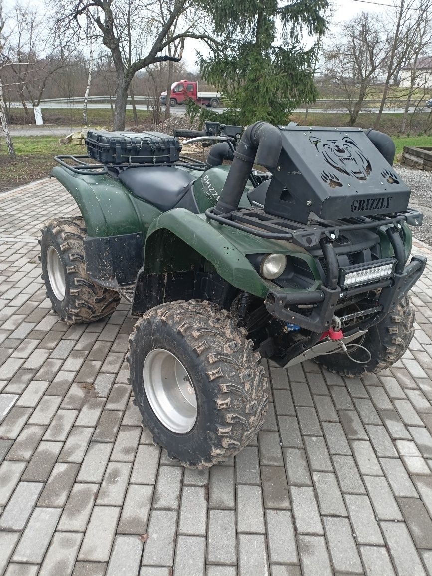 Yamaha Grizzly 660 rok 2005 zarejestrowana.