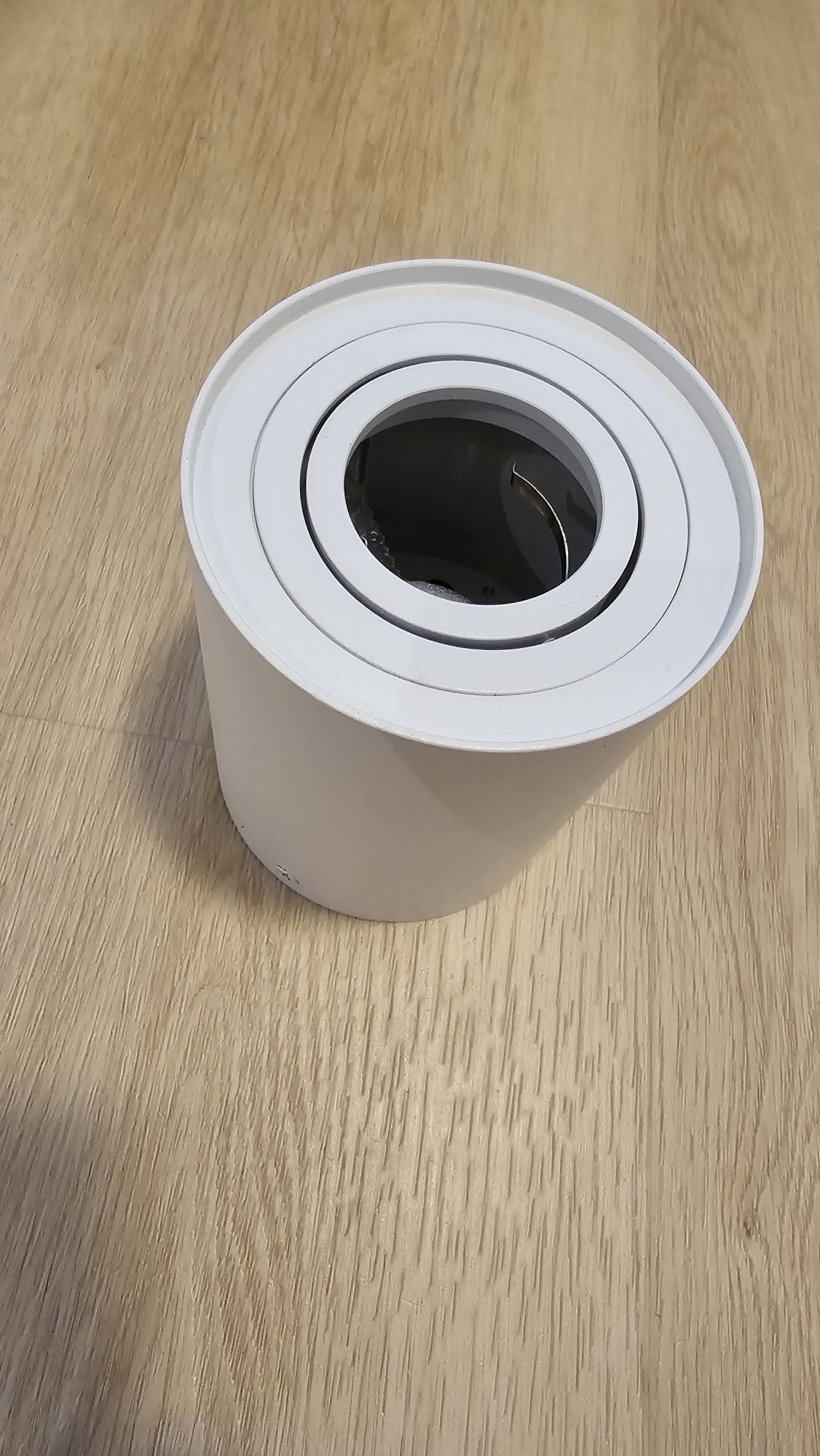 Lampa sufitowa natynkowa SKAND 1 biala