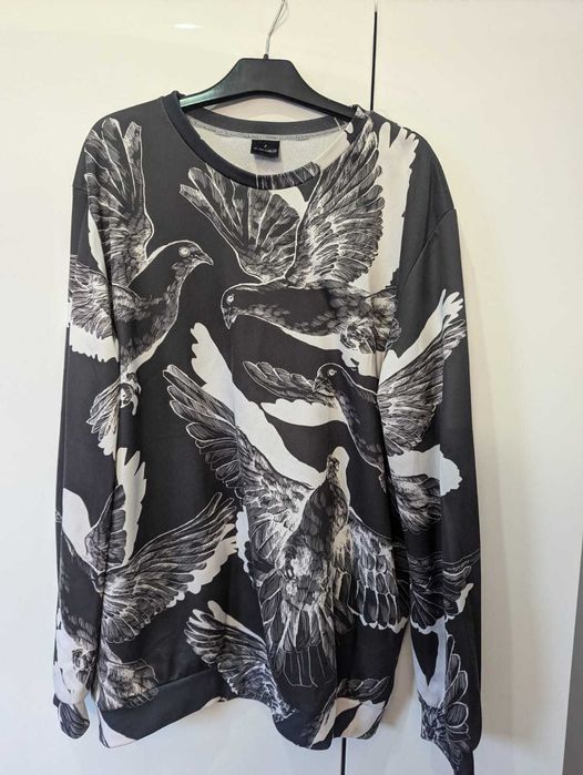 Zestaw ubrań używanych w różnym stanie