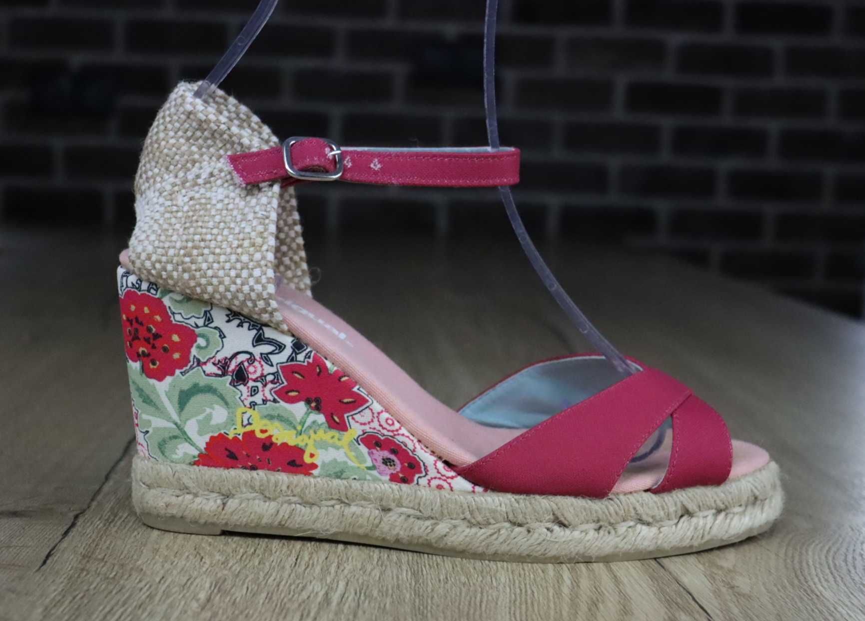 Desigual damskie sandały espadryle na koturnie 41 ( 26,2 cm)