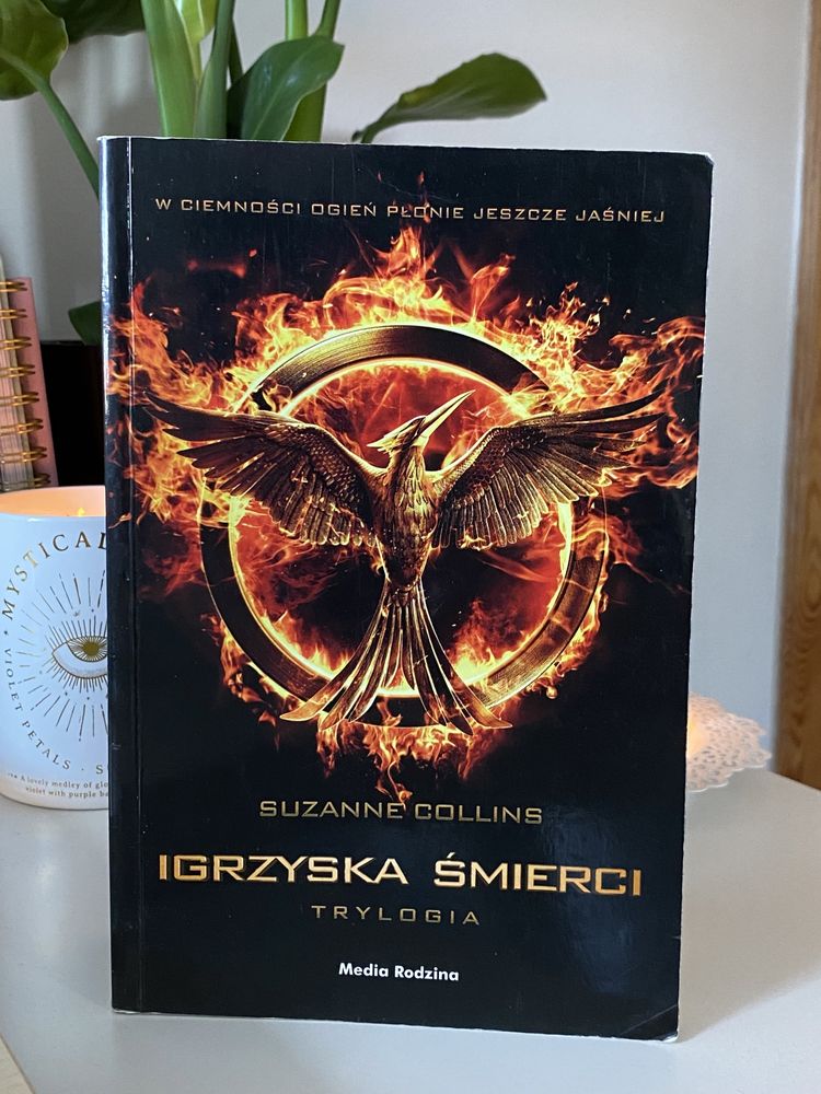 Igrzyska śmierci trylogia Suzanne Collins