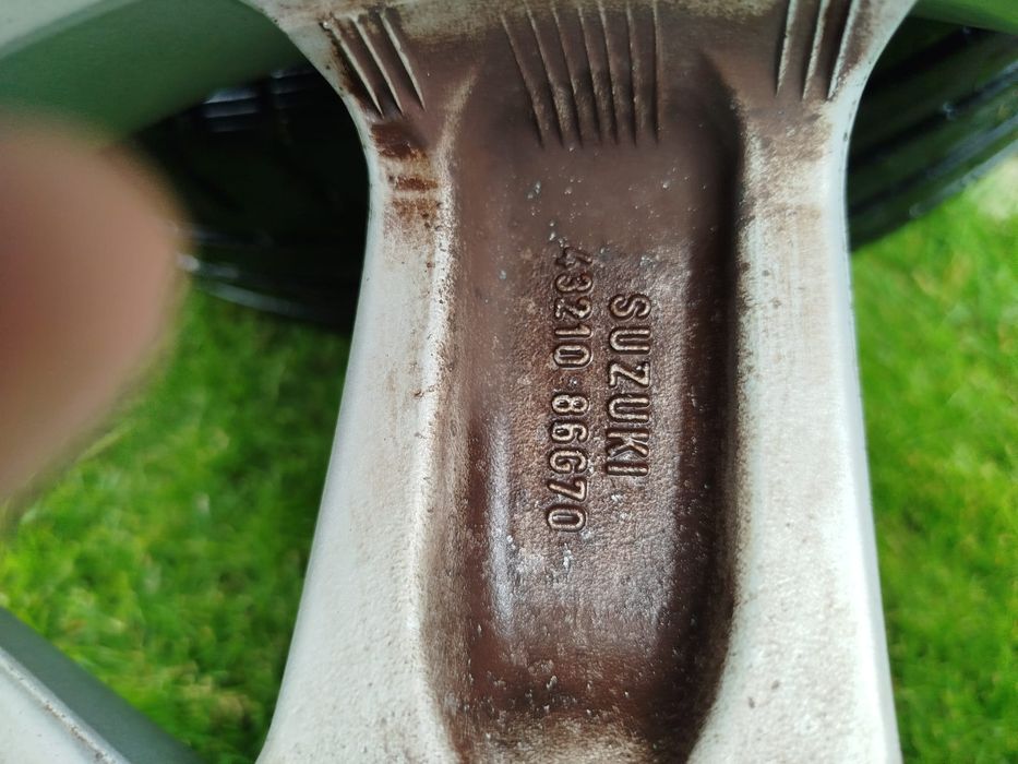 Alusy alufelgi z oponami 15 cali - 4 sztuki