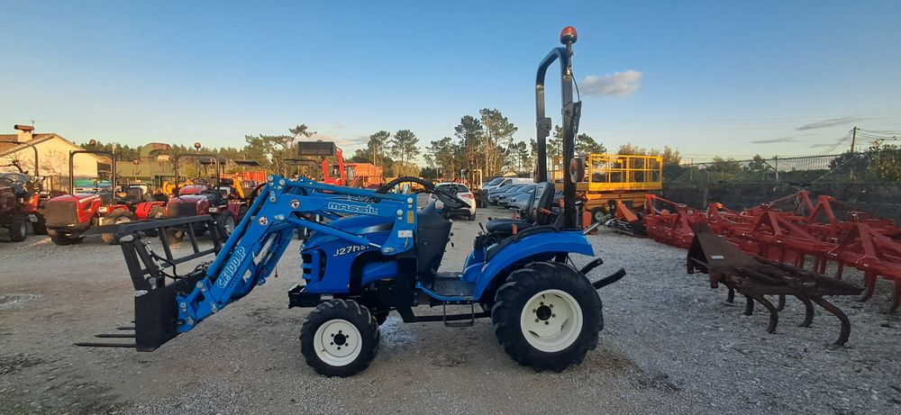 Tractor/Trator LS J27 c/carregador