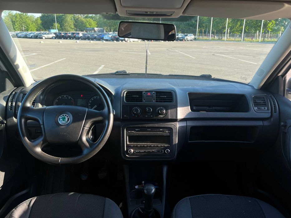 Аренда авто. Авто под такси. Skoda Fabia 1,2 газ/бензин